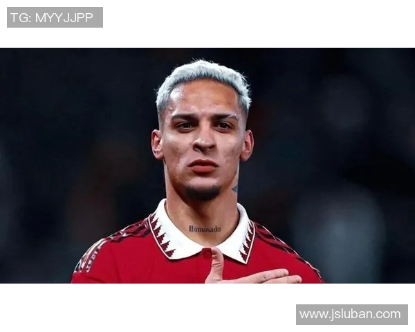 安东尼足球明星签名背后的故事与价值解析